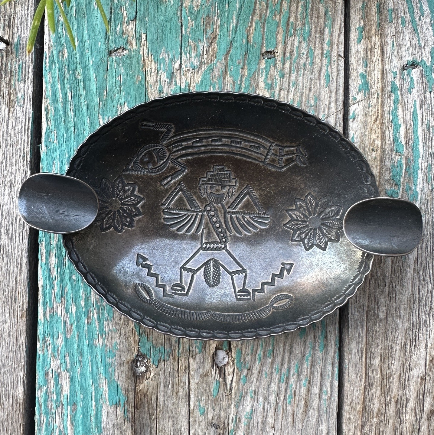 VTG 1930s Navajo Ike Wilson Ashtray 4.5 Inch Kachina Yei Sterling Signed 51.9g VTG 1930s Navajo Ike Wilson Ashtray 4.5 Inch Kachina Yei Sterling Signed 51.9g