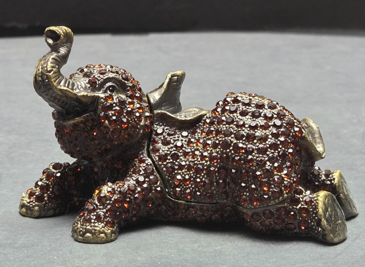 CIEL Jeweled Elephant Trinket Box Red Rhinestone Green Enamel Hinged