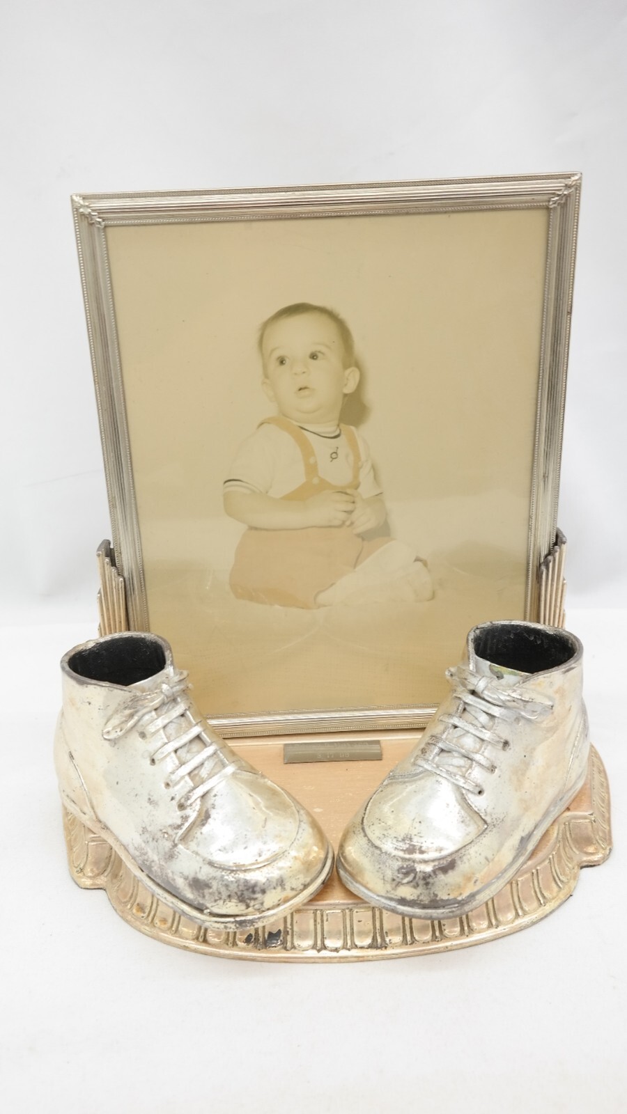 Vintage Silver Plated Baby Bootie Shoes Picture Frame   TF
