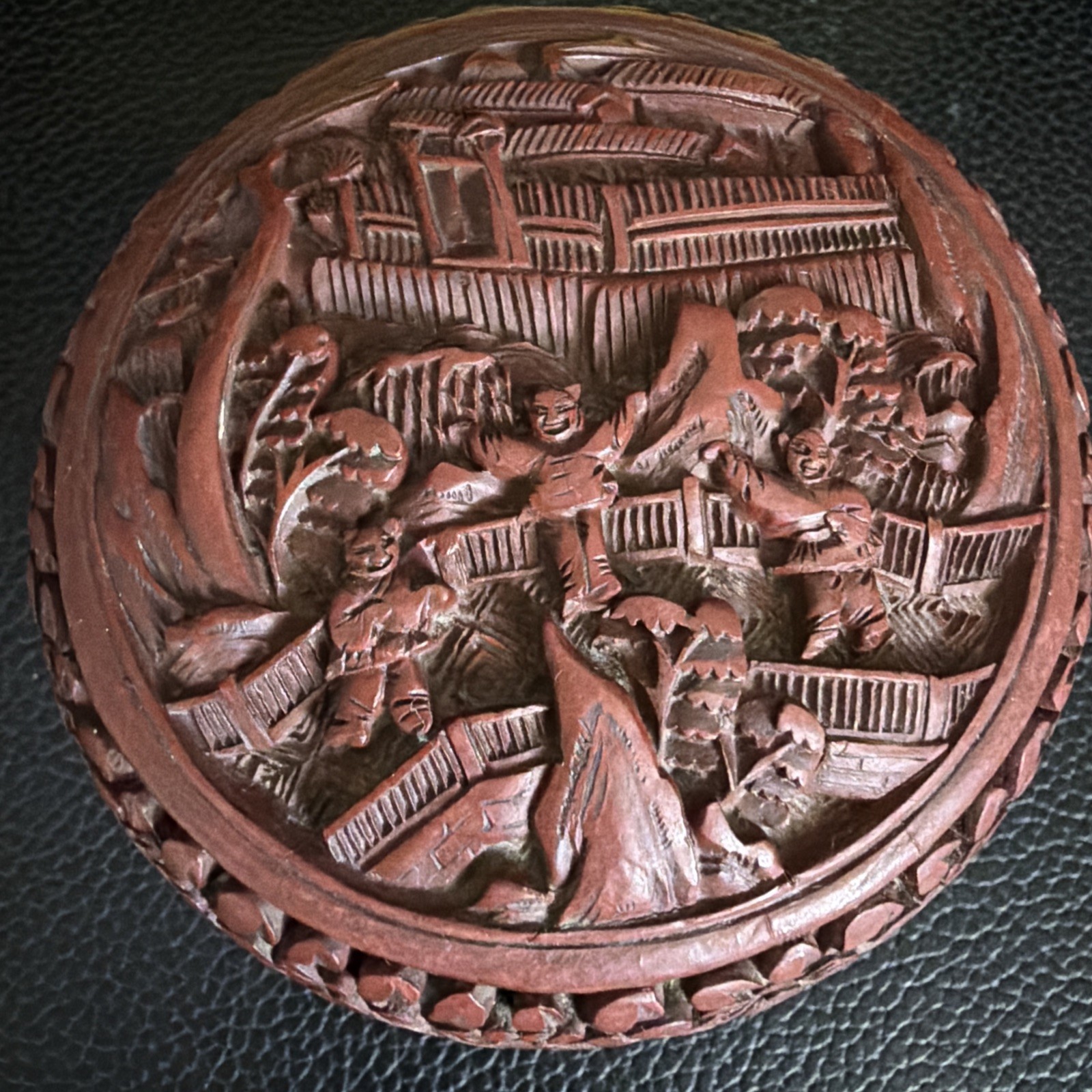 Vintage Chinese Carved Red Cinnabar Lacquer Trinket Box - Figural Scene