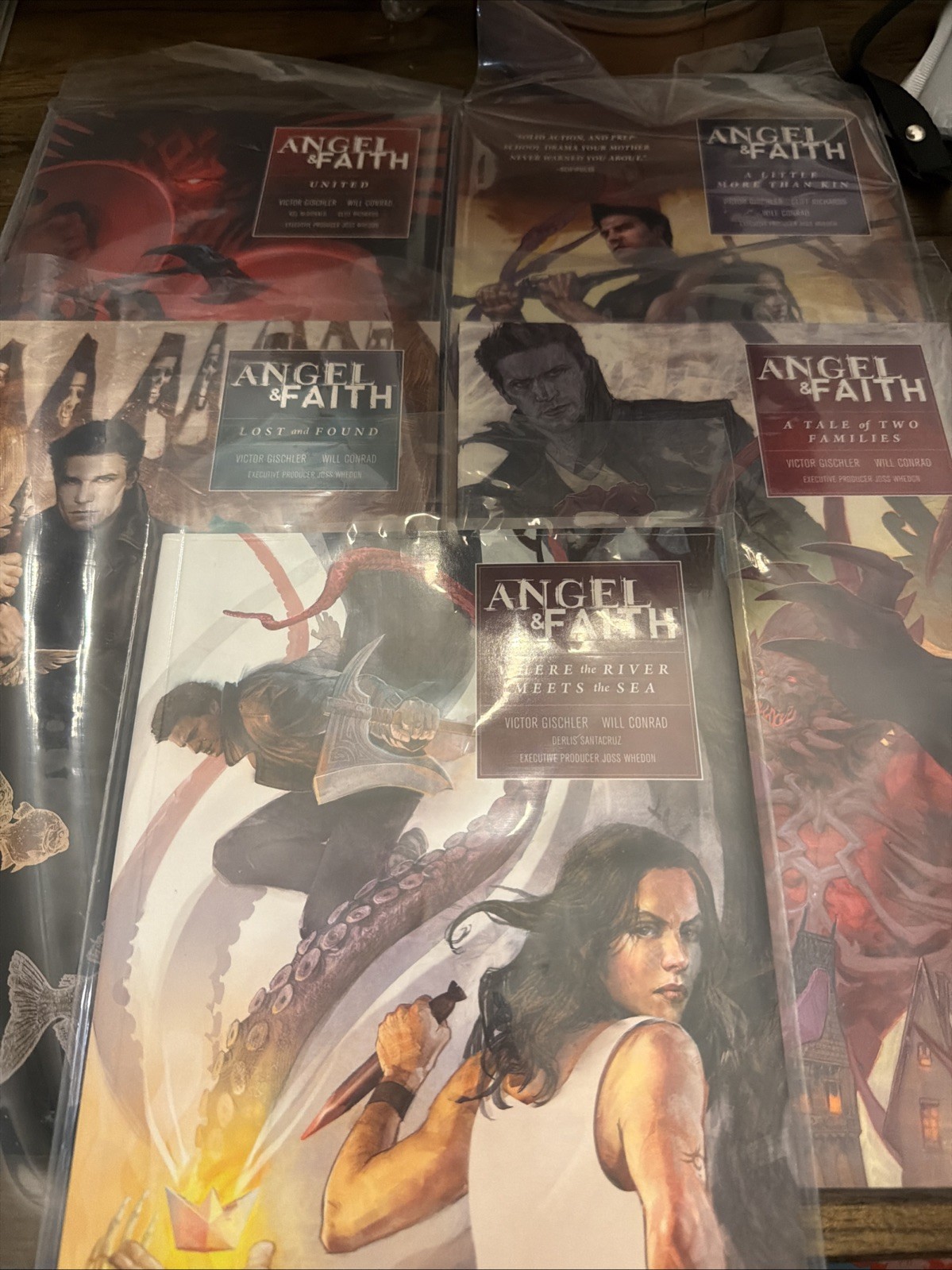 Angel & Faith: Season 10 Complete Set Angel & Faith: Season 10 Complete Set