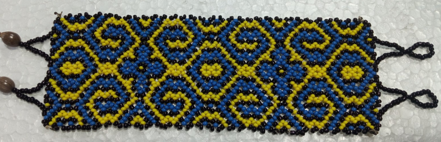 Shipibo native kene design hand woven ceremonial bracelet 6 Shipibo native kene design hand woven ceremonial bracelet 6