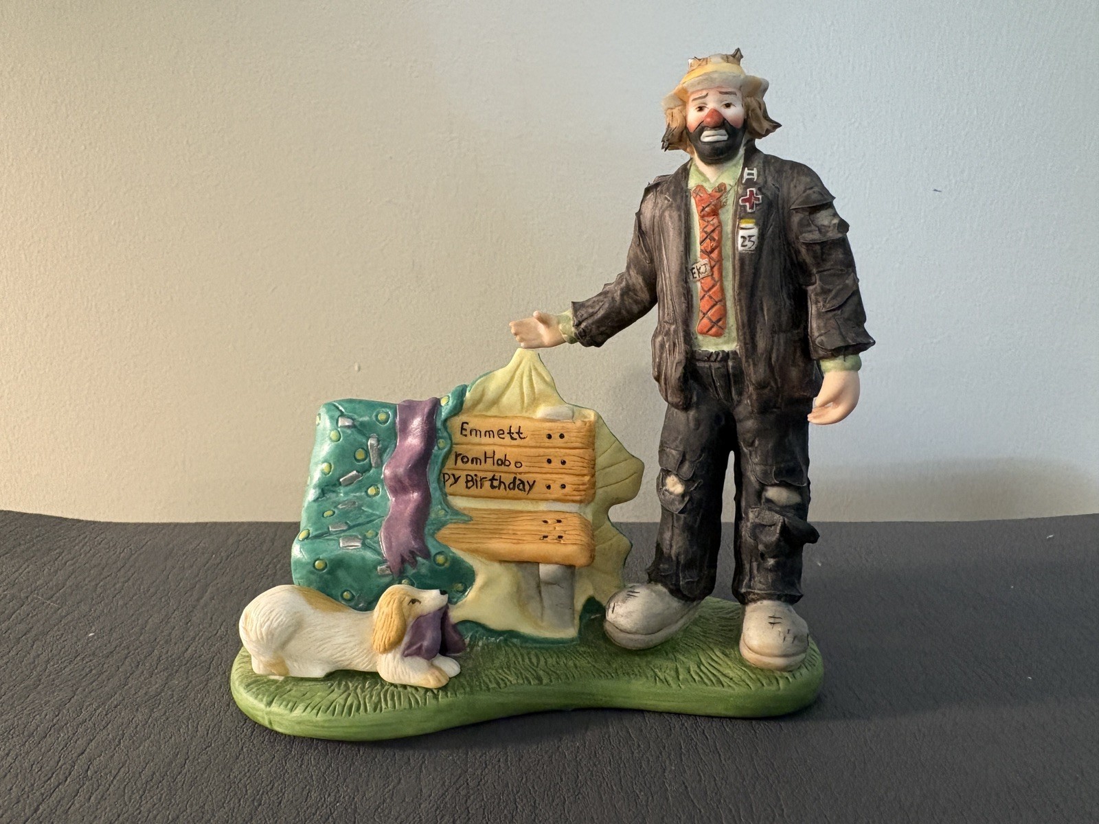 EMMETT KELLY JR   Miniature “The Ultimate Gift” Flambro 1998  75th Birthday
