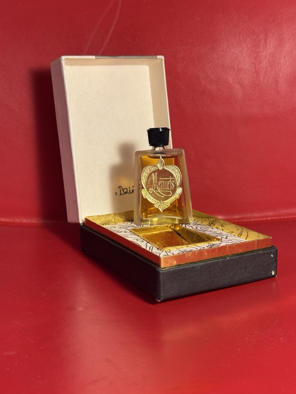 Minuets Vintage Parfum From Dzintars USSR Rare Collectible Минует Дзинтарс СССР