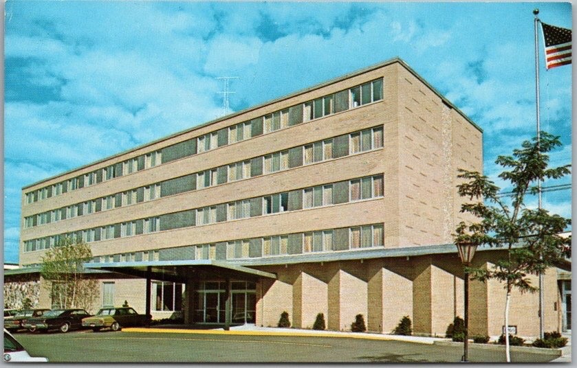 c1960s Green Bay, Wisconsin Postcard \