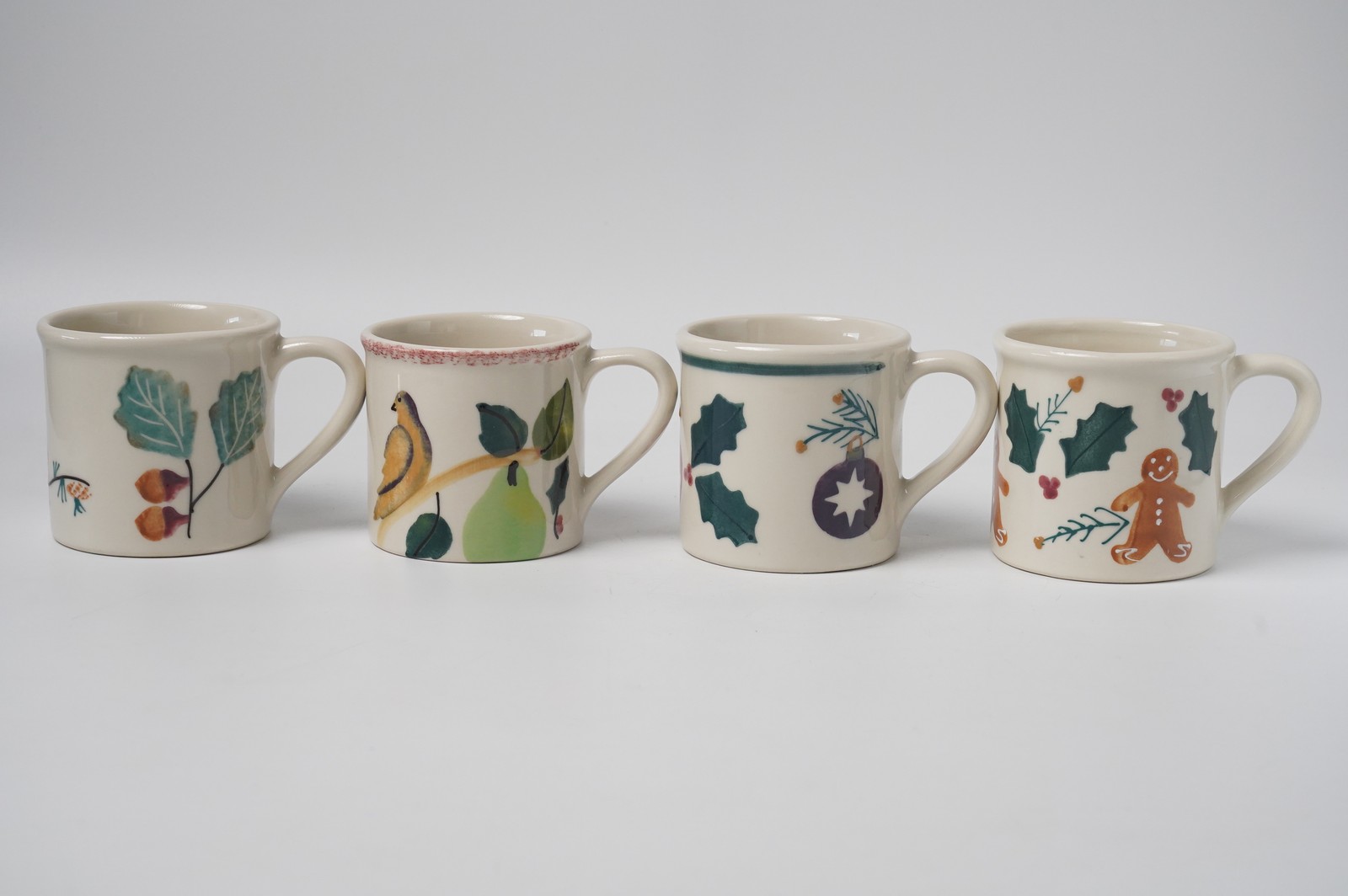 Vintage Hartstone Pottery USA 1982 Christmas Mugs Set of 4 Gingerbread Holly