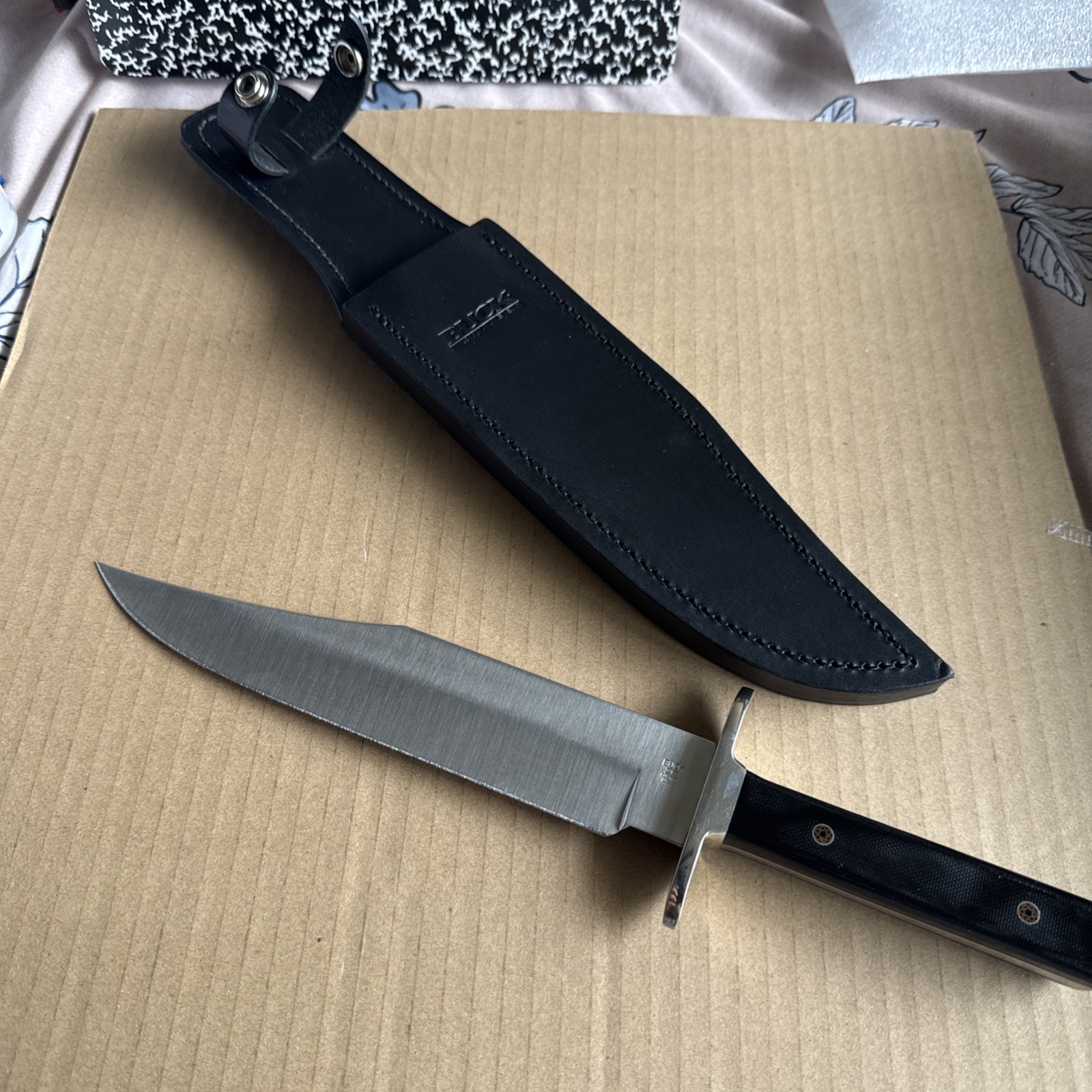 Buck 916 Custom Knife. Black Micarta Handles With Mosaic Pins..leather Sheath.￼