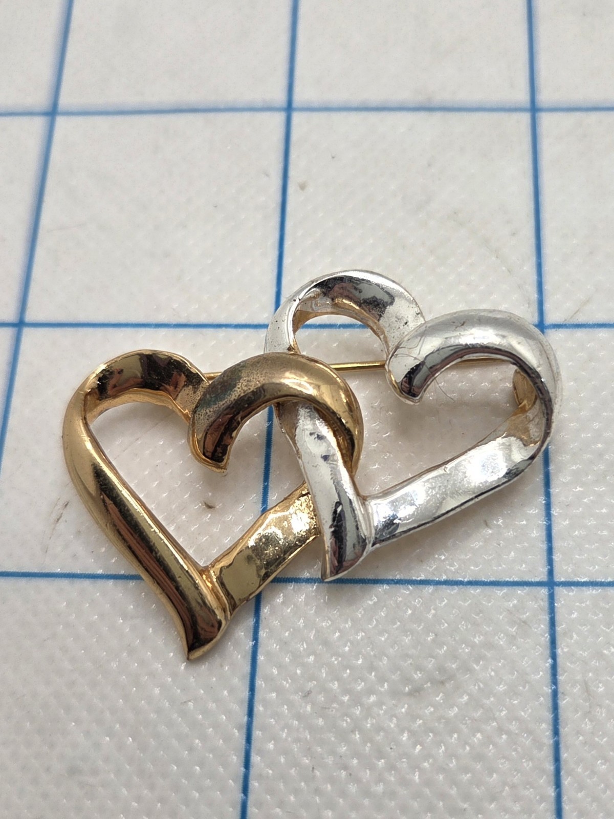 Vintage Two Tone Silver And Gold Double Heart Brooch Pin Valentine\'s Day