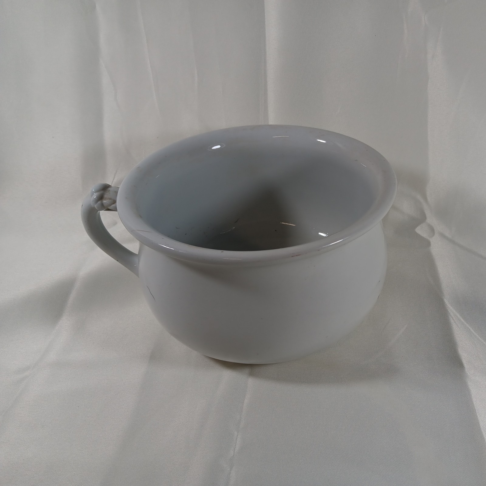 Vintage J&G Meakin Ironstone Pot, Hanley England, Some Wear And Discoloration.