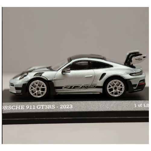 Minichamps 1/64 Porsche 911 GT3 RS 2023 Silver White Wheels Minichamps 1/64 Porsche 911 GT3 RS 2023 Silver White Wheels