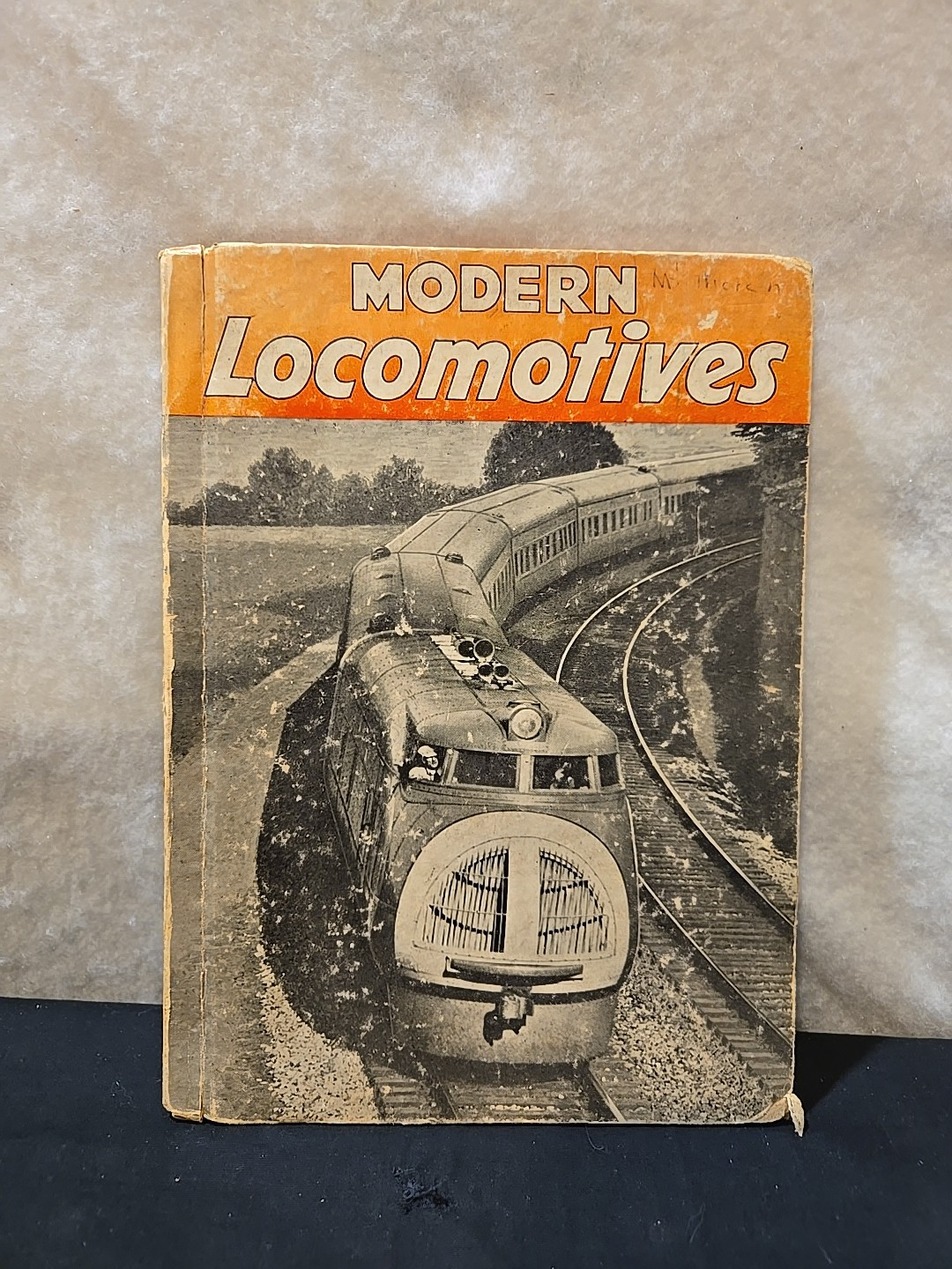Vintage Modern Locomotives Book by John Y. Beaty 1935
