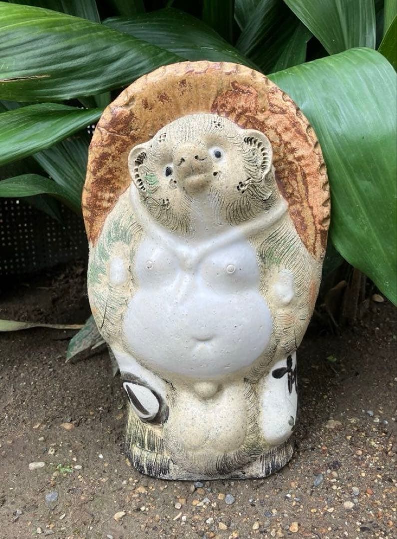 Shigaraki ware raccoon ornament, lucky charm, pottery, raccoon dog, Japanese