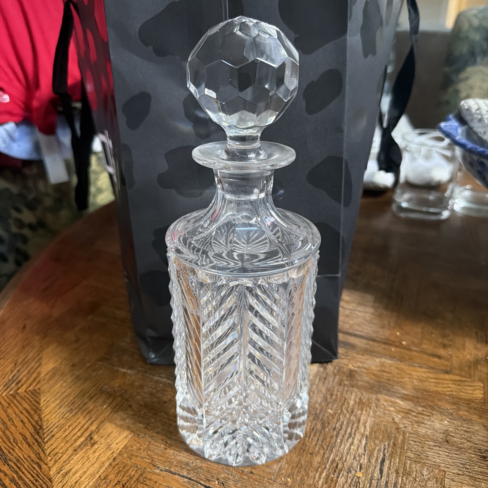Ralph Lauren Herringbone Crystal Decanter Excellent Signed Carafe. NWOB