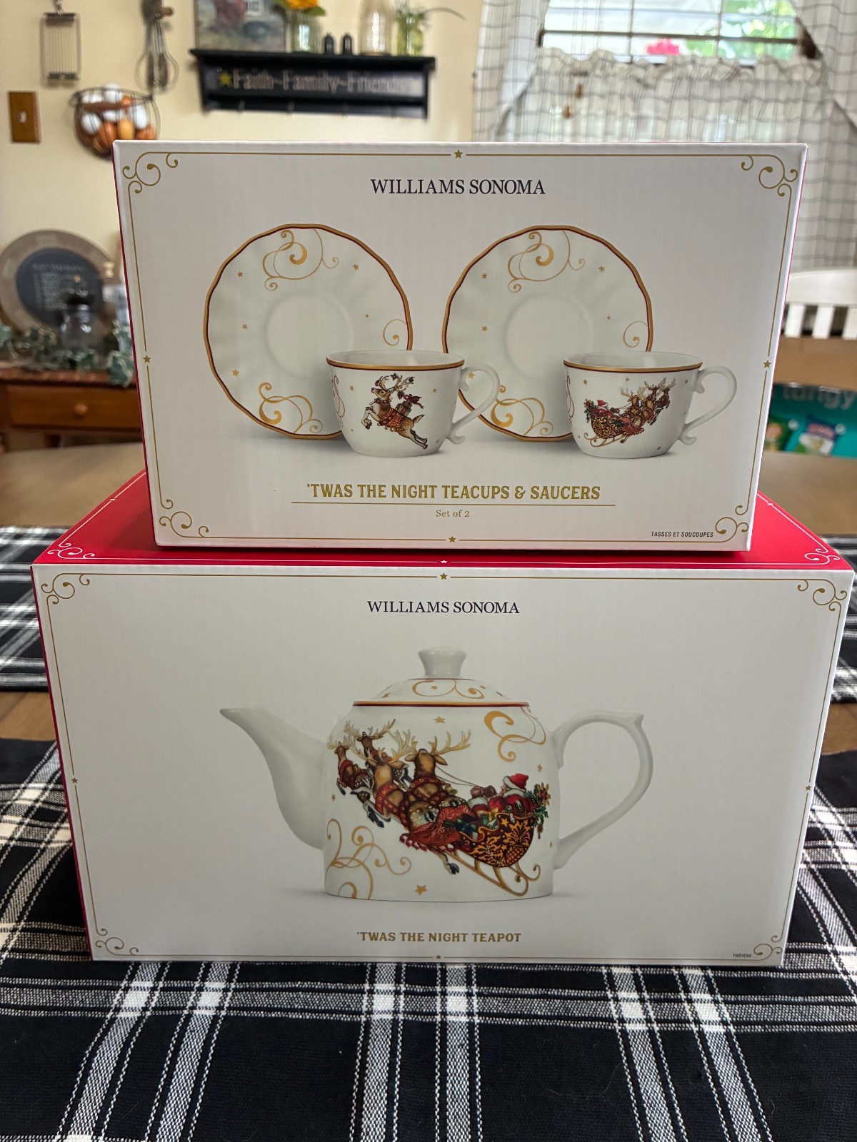 NIB-Williams Sonoma Twas the Night TEAPOT & TEACUPS/SAUCERS SET-Ready to Ship
