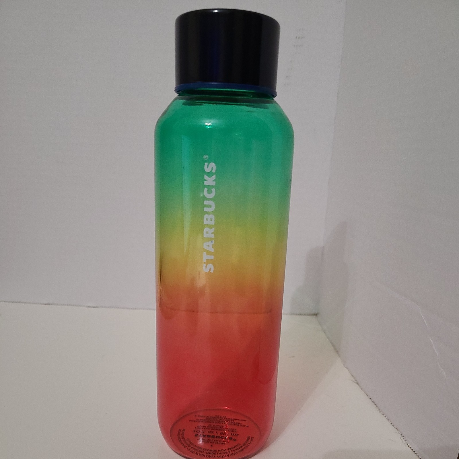 NEW 2022 Starbucks Rainbow Ombre Gradient Glass Water Bottle 20oz  red orange