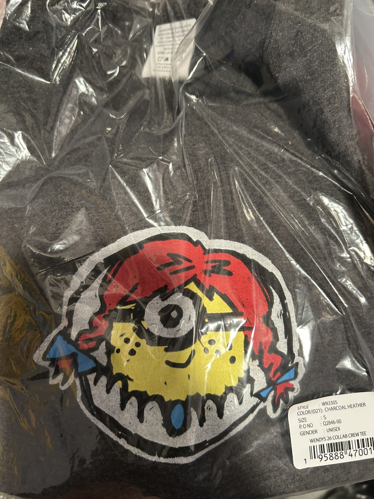Wendys Minions Crew T-Shirt small