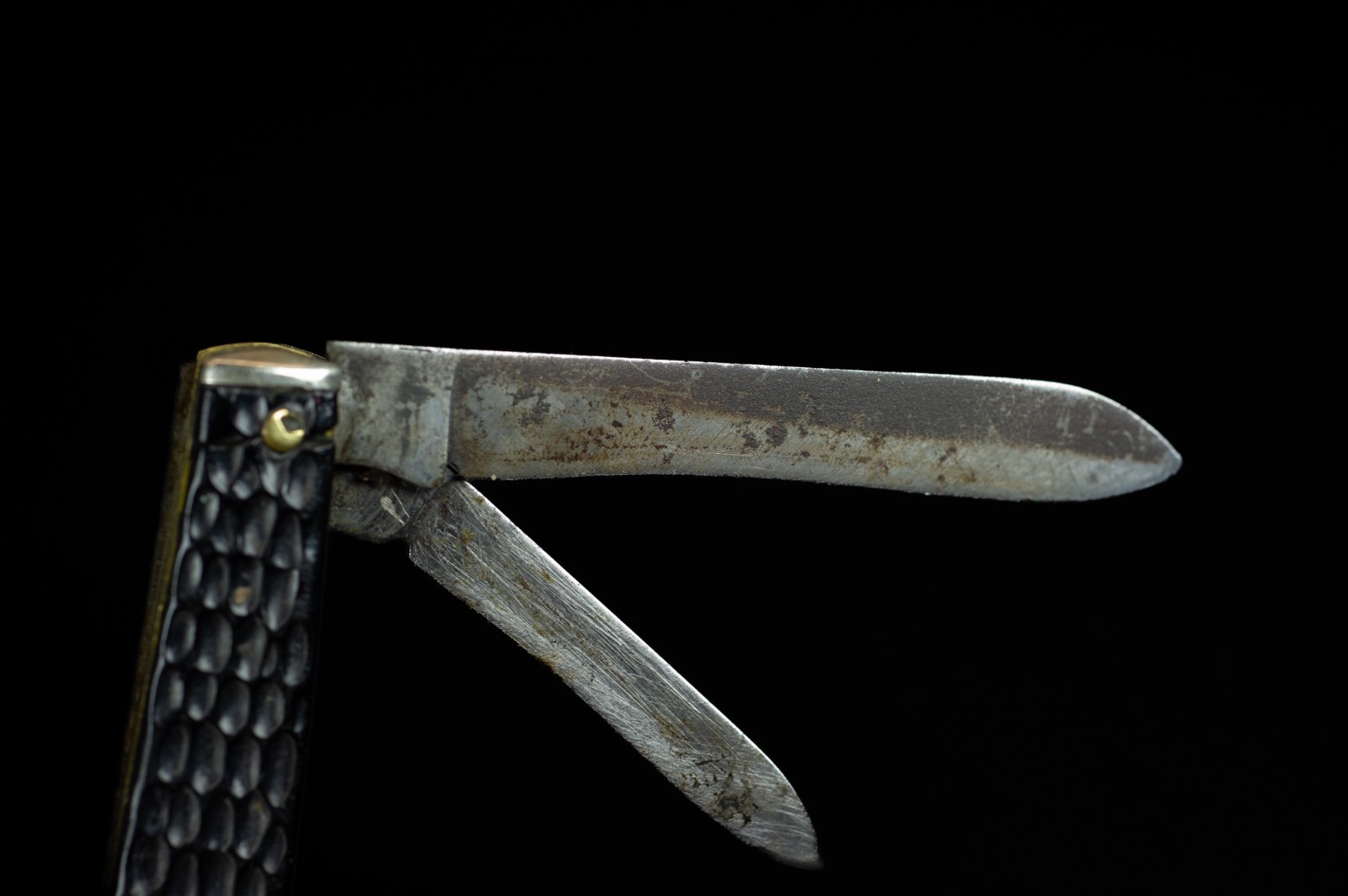 Vintage Winchester USA 2 Blade Pen Knife Likely Pre-WWII Jigged Handles Cracked
