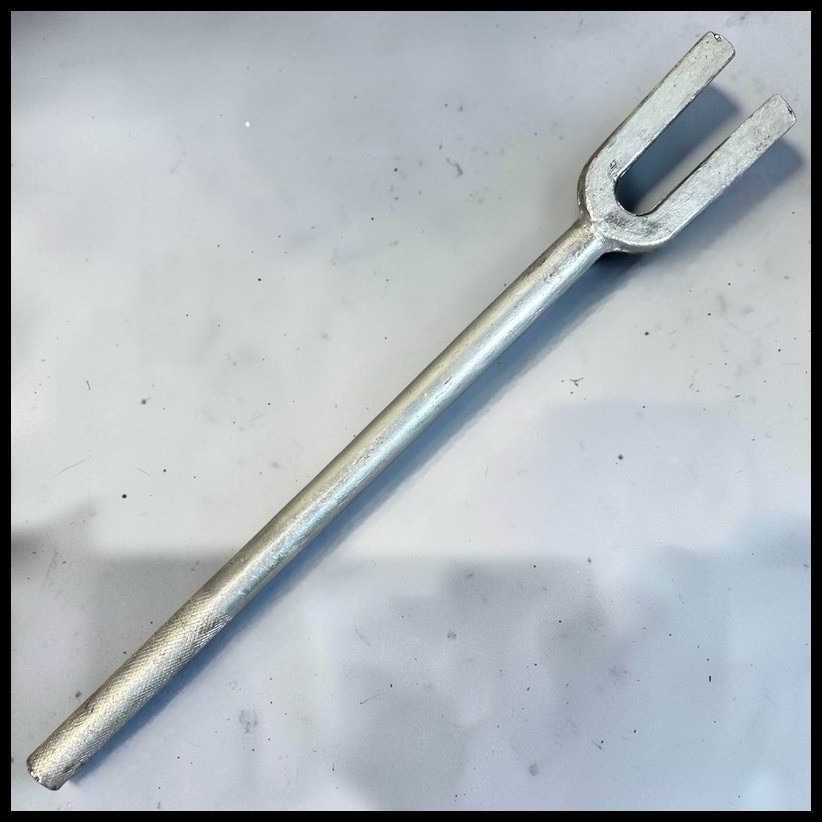 Vintage Mid-Century Heavy Duty Industrial Mechanical Fork Lever Tool 16