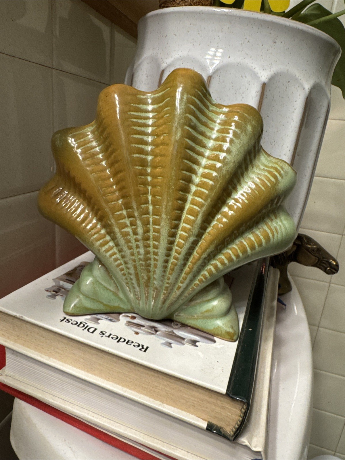 Frankoma Pottery Prairie Green Ada Clay Clam Shell Vase #54