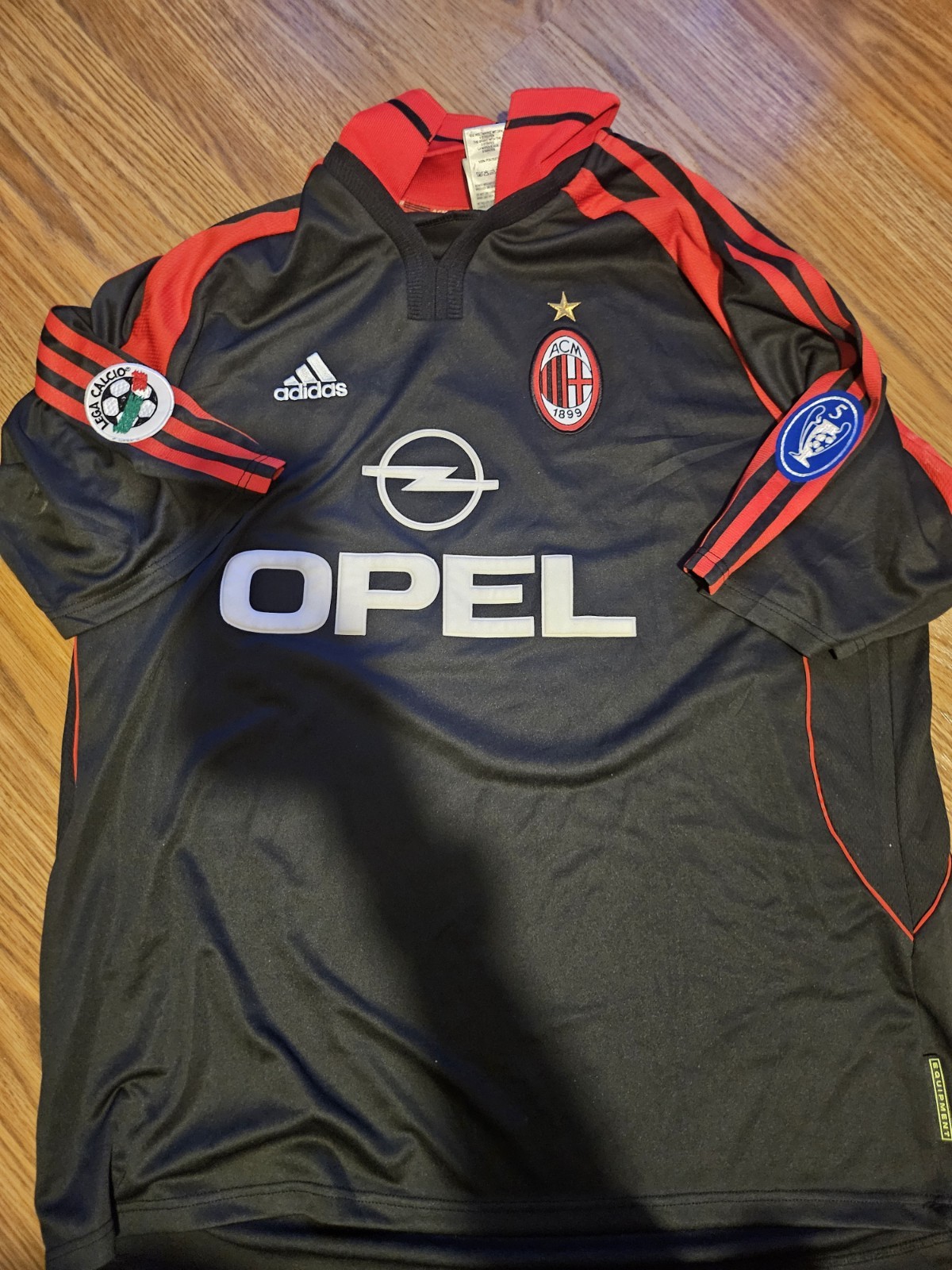 Ac MILAN Shirt Maldini No.3 Serie A Match Worn Jersey Ac MILAN Shirt Maldini No.3 Serie A Match Worn Jersey