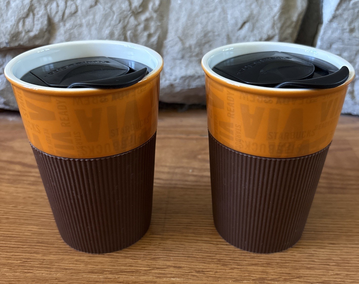 Rare Starbucks 2011 Ready Brew VIA 8oz Mug Rubber Ribbed Grip Tumbler Set Of 2