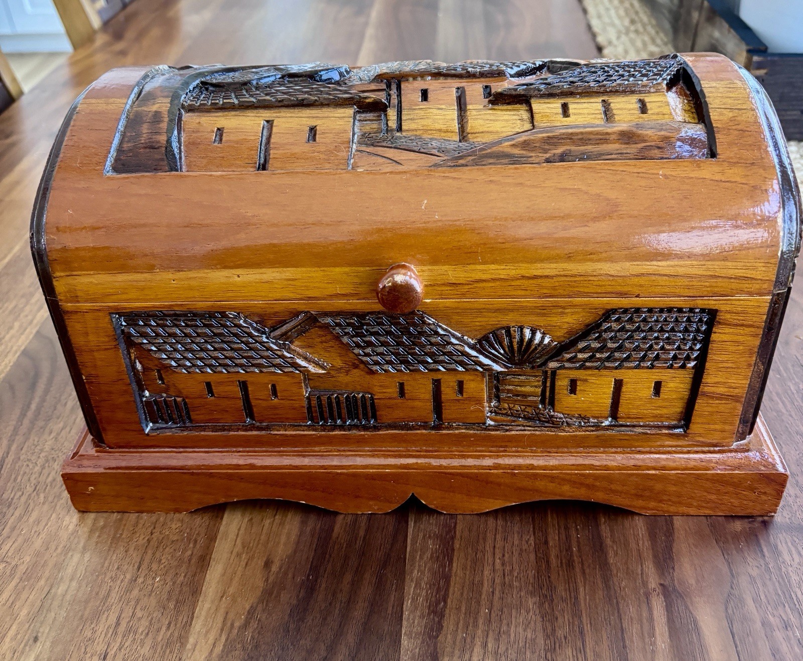 Vintage Hand Carved Wooden Jewelry Box Trunk Honduras Folk Art Village Scene 3D