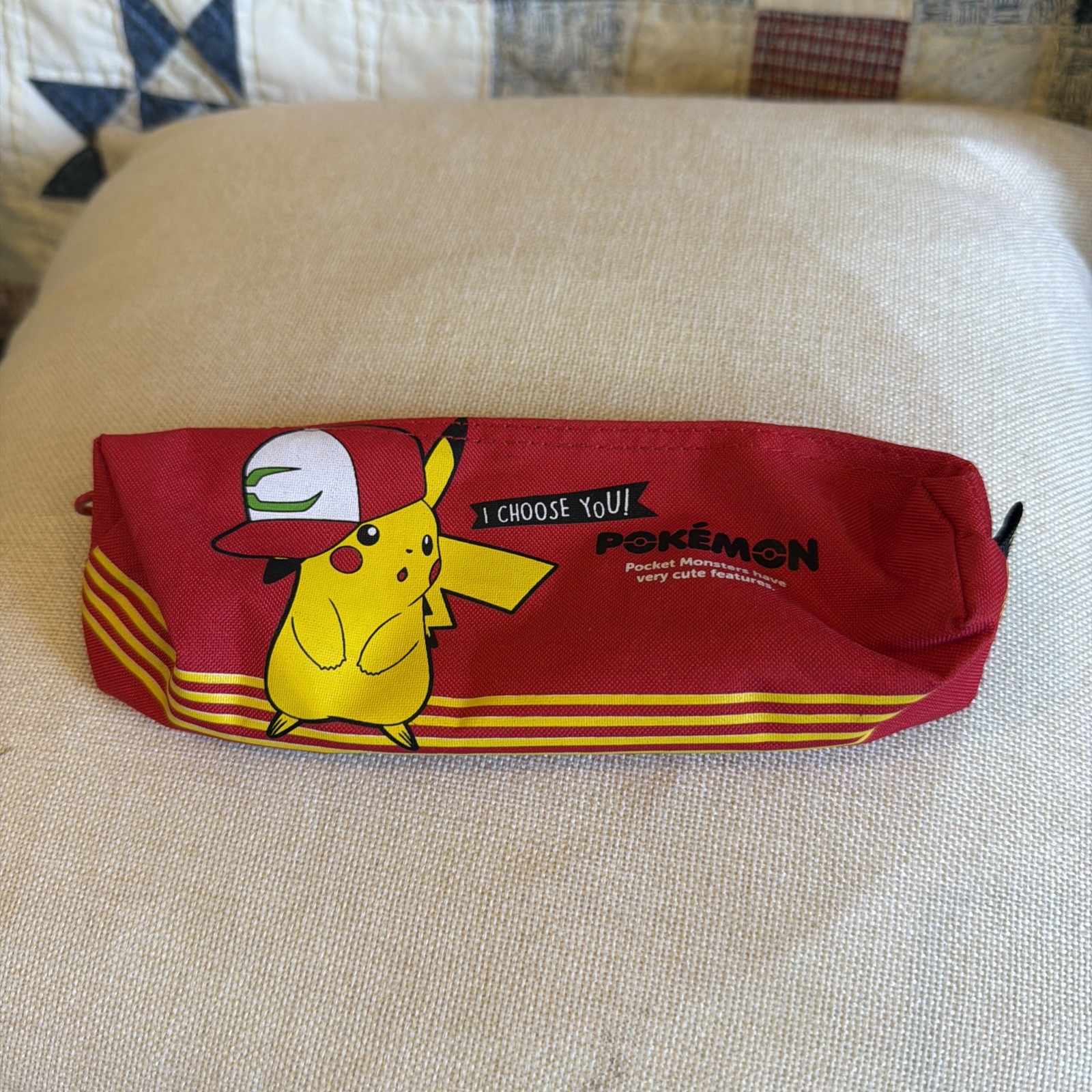 Pokémon Pocket Monster 3x7 Red Zip Pouch