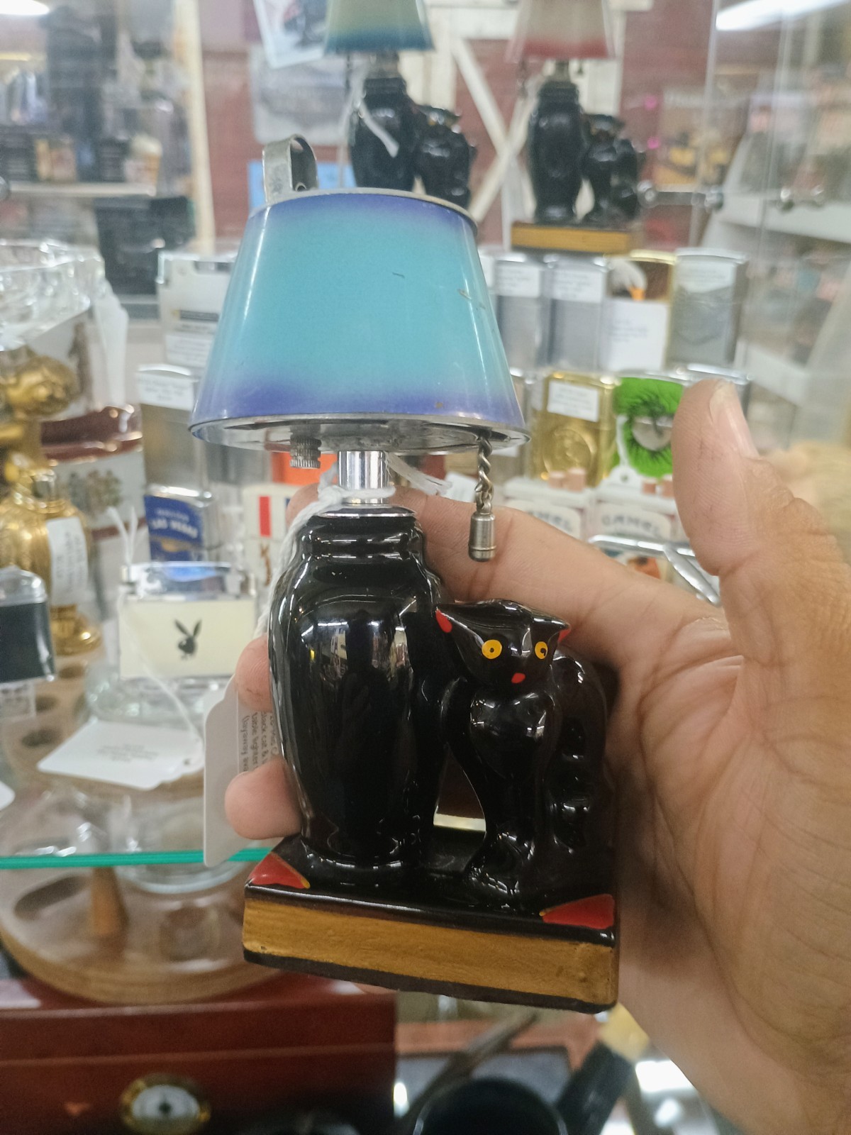 Vintage 1940\'s To 1950\'s Evanus Black Cat Table Lighter Enamel Lamp Shade Vintage 1940\'s To 1950\'s Evanus Black Cat Table Lighter Enamel Lamp Shade