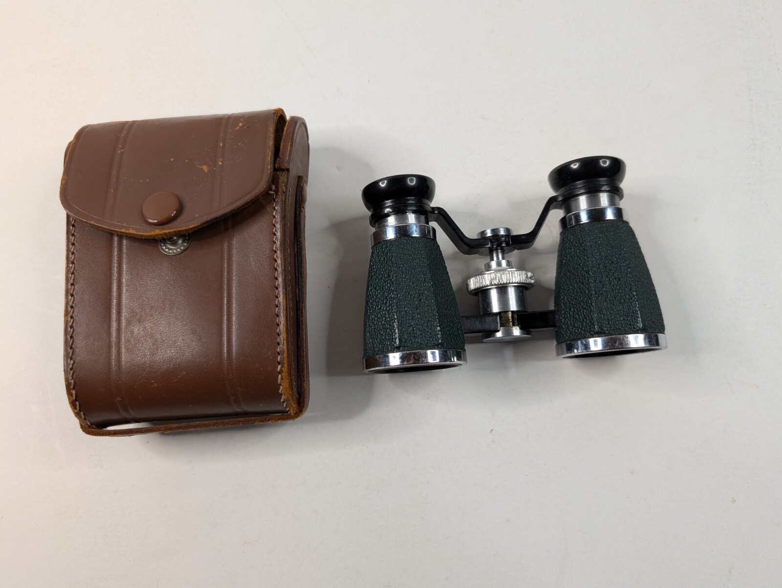 Vintage Binolux 3x Green Leather Opera Glasses/ With Leather Case 