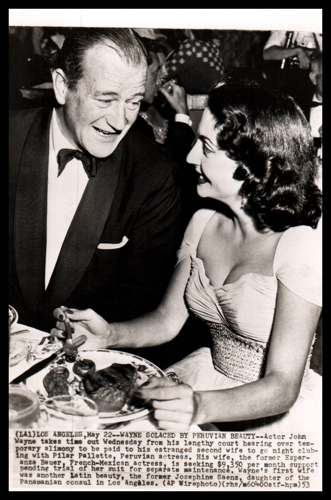 John Wayne + Pilar Pallette (1960s) 🎬❤ Original Vintage Photo K 7