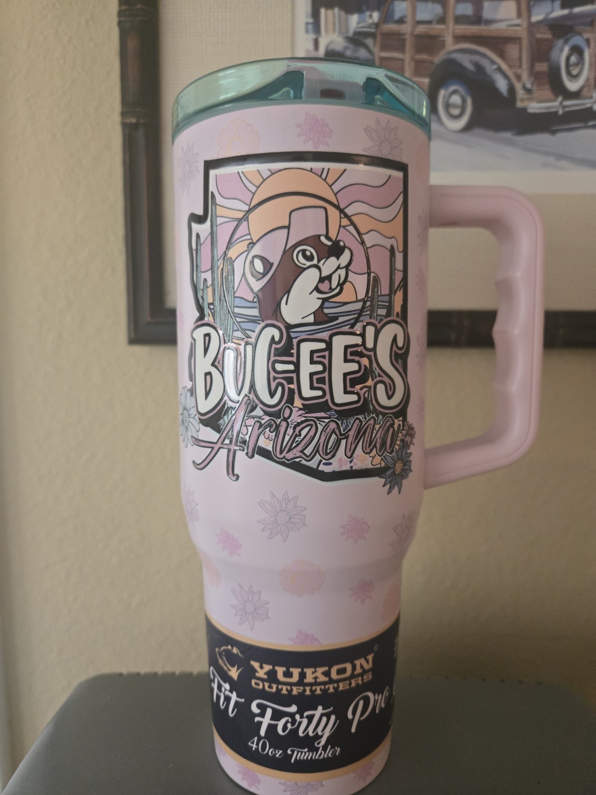 Buc-ee’s Official Arizona State 40 z. Yukon Tumbler In Hand Buc-ee’s Official Arizona State 40 z. Yukon Tumbler In Hand