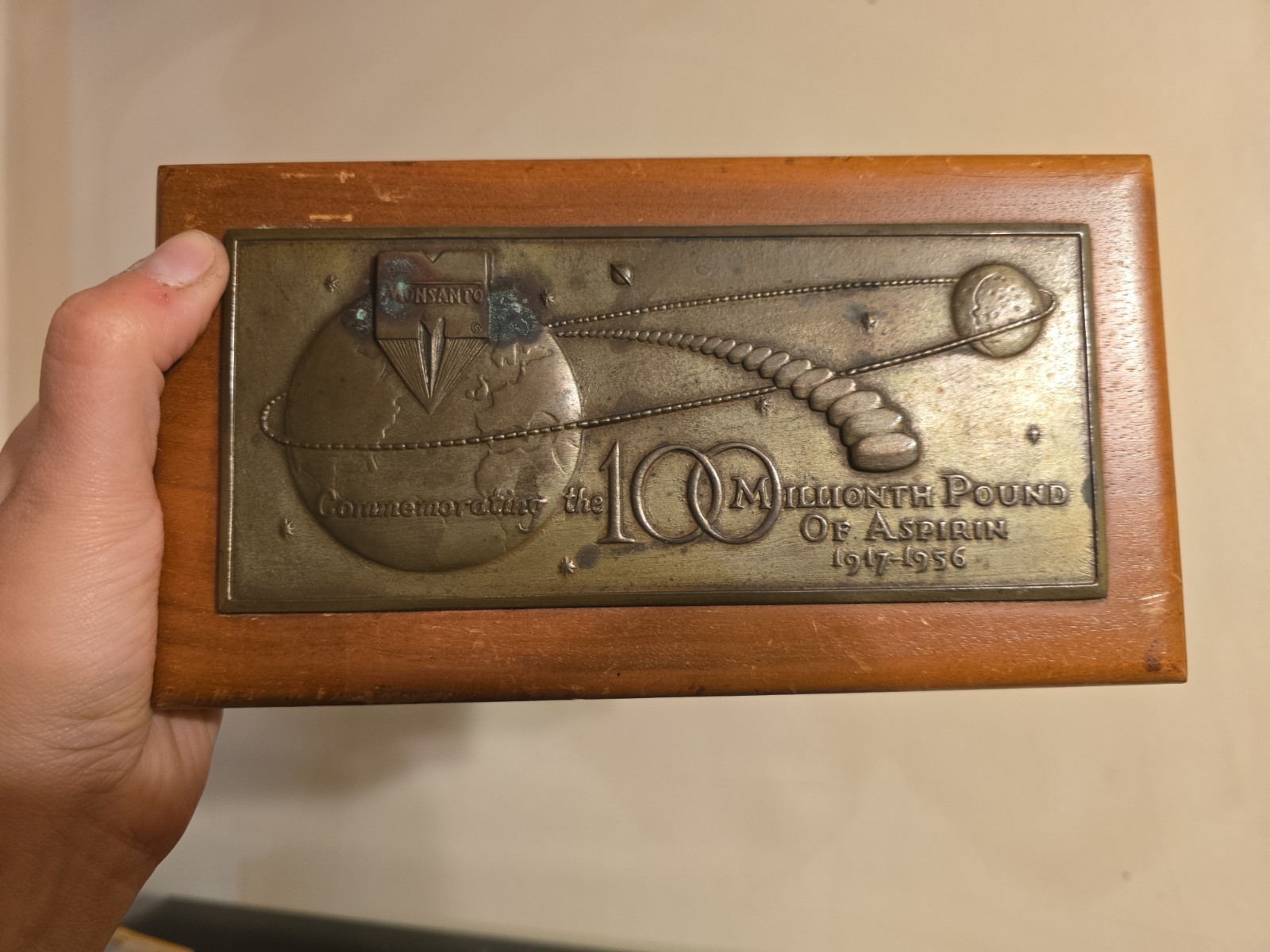 Vintage 1917-1956 Monsanto Commemorative Wooden Box 100,000,000 Lb of Aspirin Vintage 1917-1956 Monsanto Commemorative Wooden Box 100,000,000 Lb of Aspirin