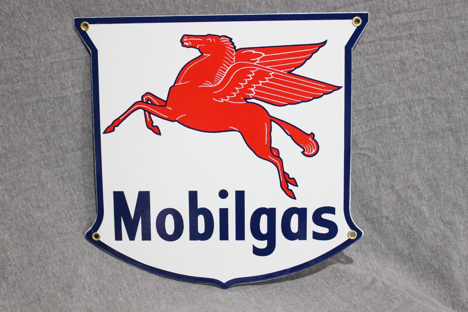 MOBILGAS SHIELD PORCELAIN SIGN
