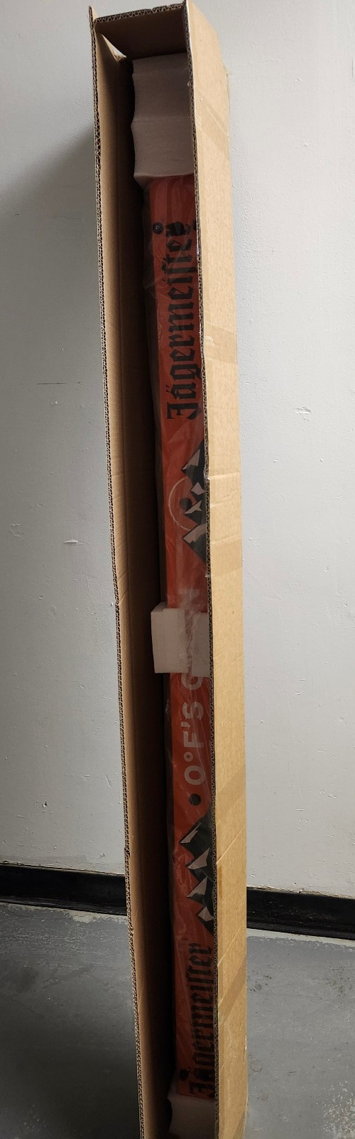 Jagermeister LTD Edition Shot Ski With 5 shot glasses NIB 0 F'S GIVEN LOGO