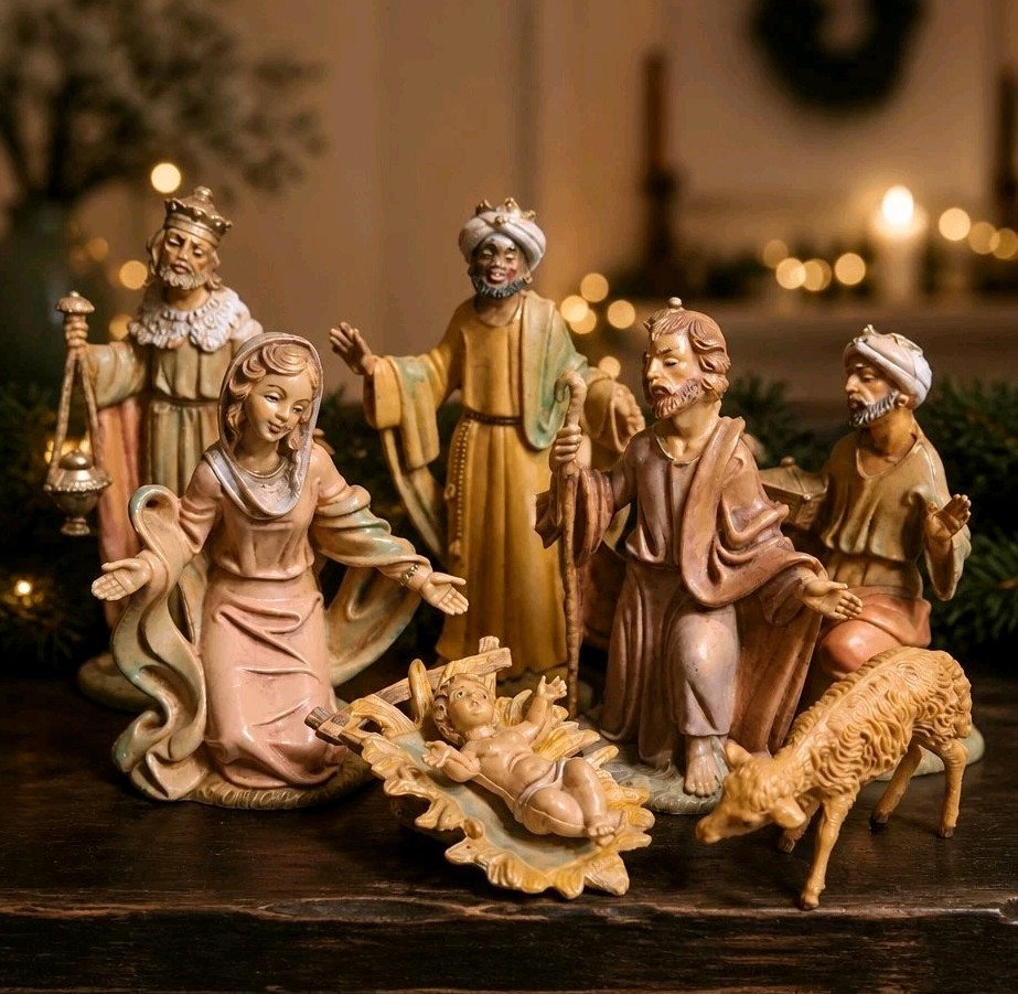 Vintage Euromarchi Nativity Set/8 Plastic 5\ Vintage Euromarchi Nativity Set/8 Plastic 5\