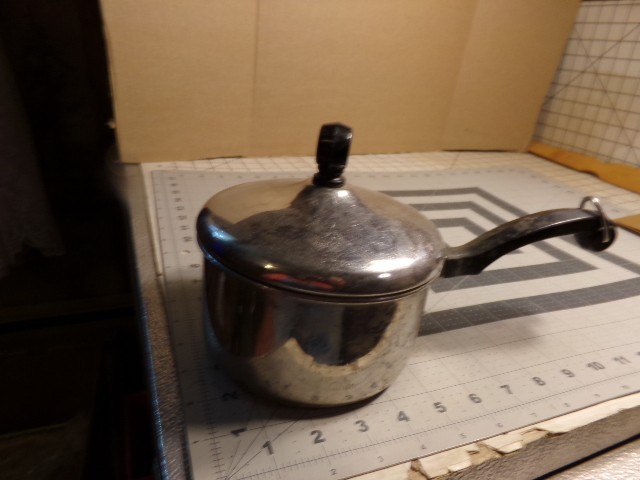 FARBERWARE 1 qt. Sauce Pan & Lid Alum Clad Stainless Steel VTG USA WORN