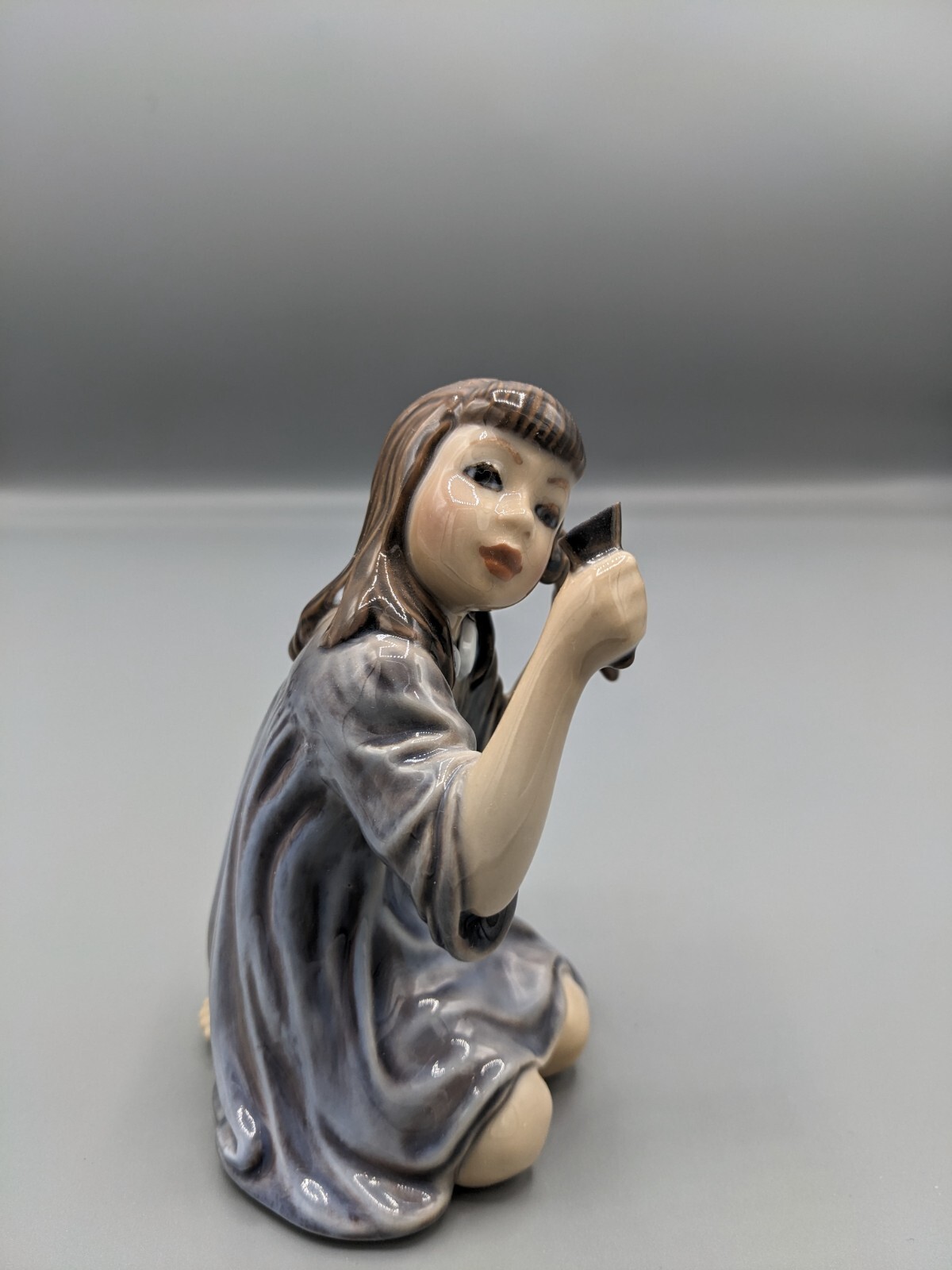 Vintage Dahl Jensen Porcelain Figurine \ Vintage Dahl Jensen Porcelain Figurine \
