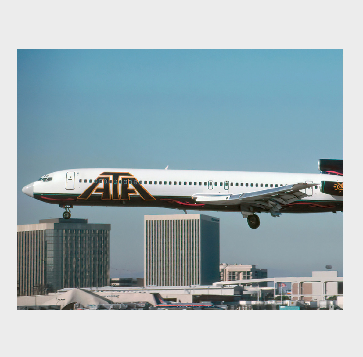 Boeing 727-227/Adv ATA - American Trans Air N783AT 8X10 PHOTO AIRCRAFT AVIATION