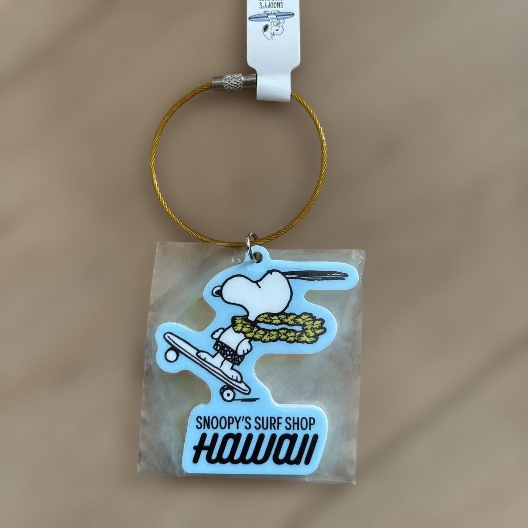 SNOOPY\'S SURF SHOP Acrylic Keychain