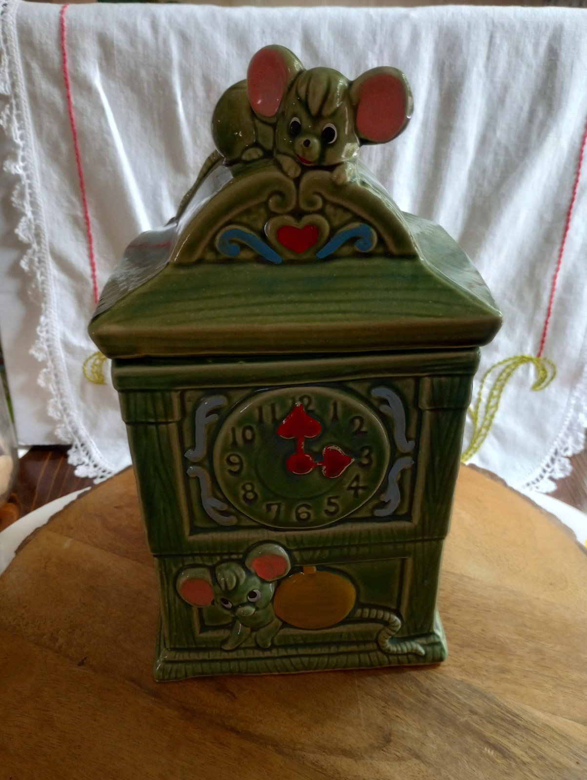 Vintage MCM Green Glazes Ceramic Hickory Dickory Cookie Jar  Made In Japan