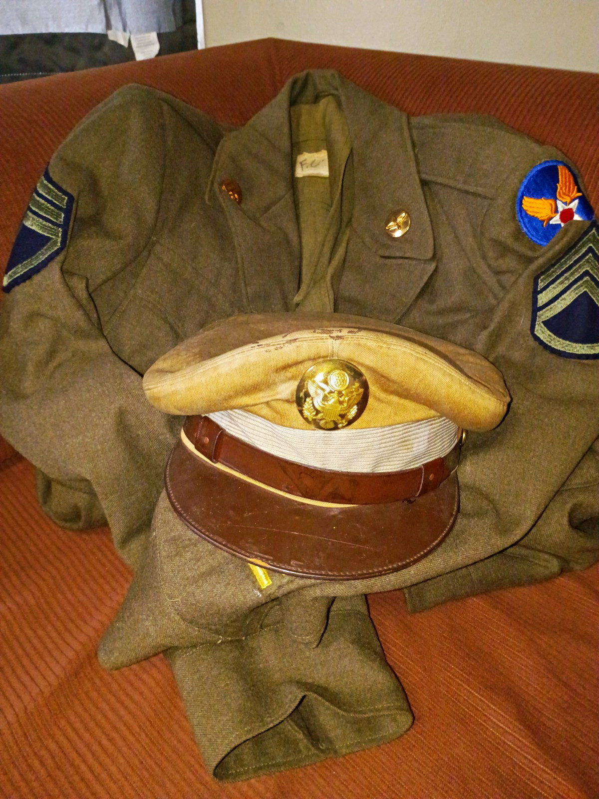 WWII US Army Air Forces Uniform Jacket Shirt & Service Cap w/ Insignia Patches