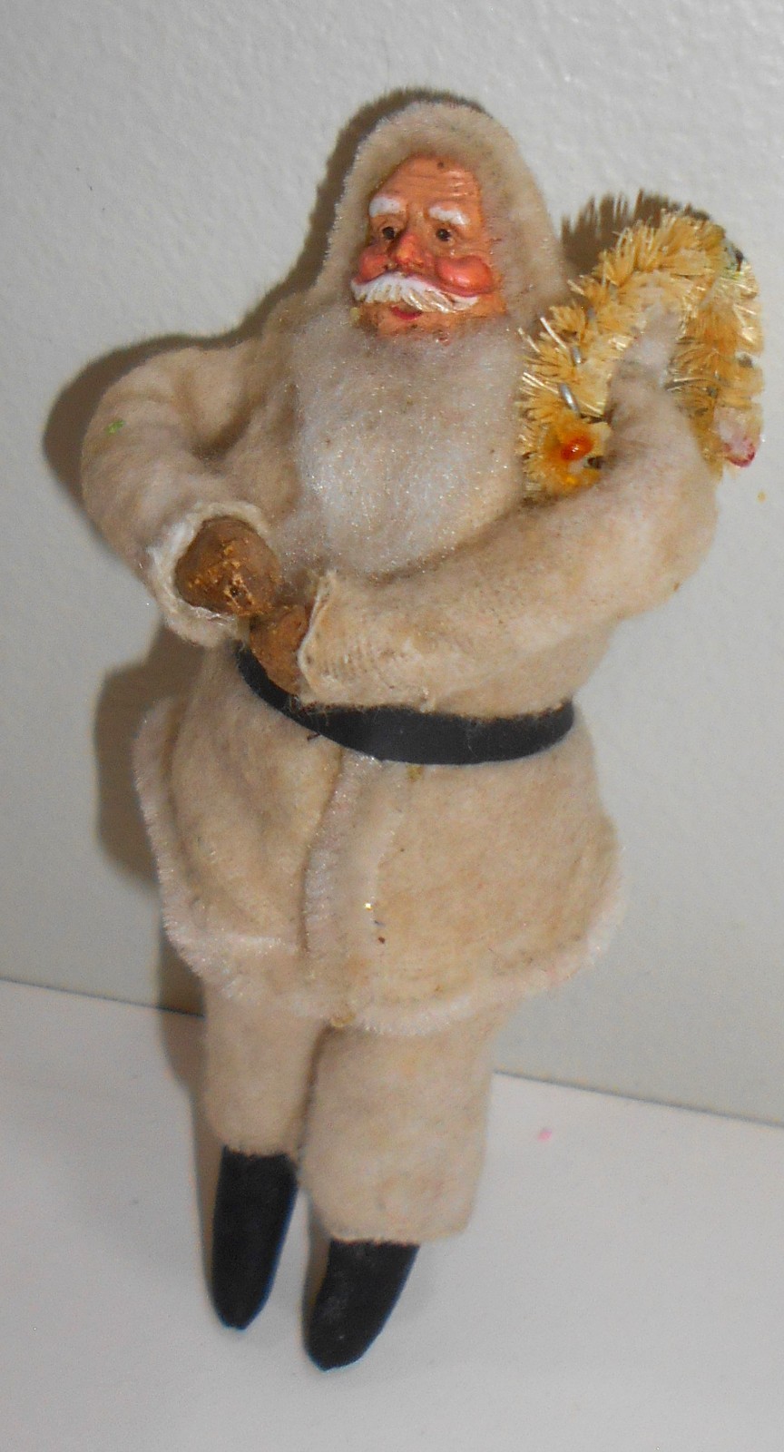 Vtg Santa 4 1/2\