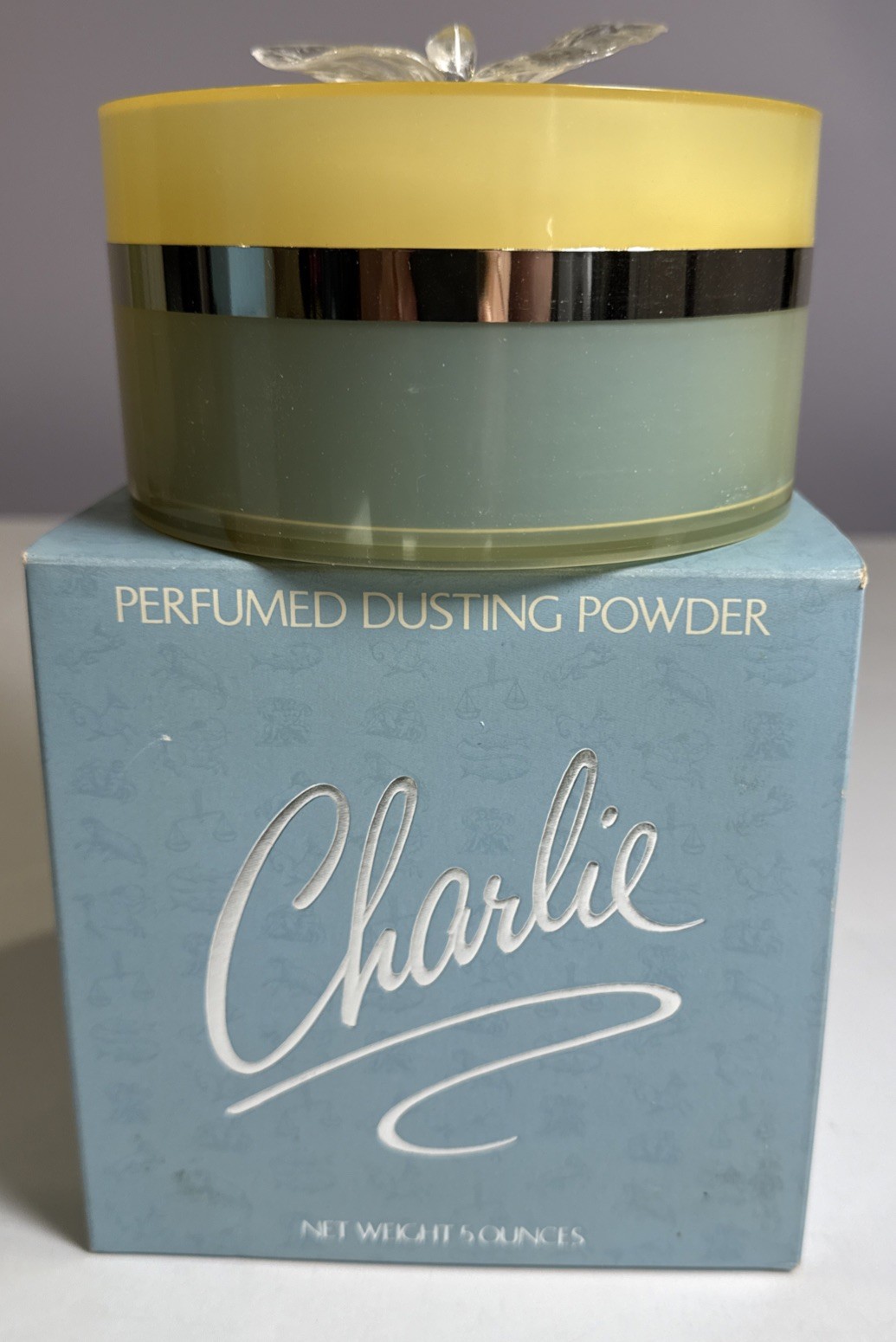 Revlon Charlie Perfumed Dusting Powder 5 Oz Blue Box 80s Vintage NOS Sealed