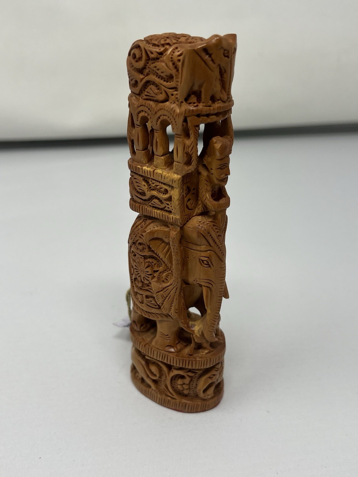 Vintage Hand Carved Sandalwood Style Figural Elephant Tower Sculpture – 8.5\