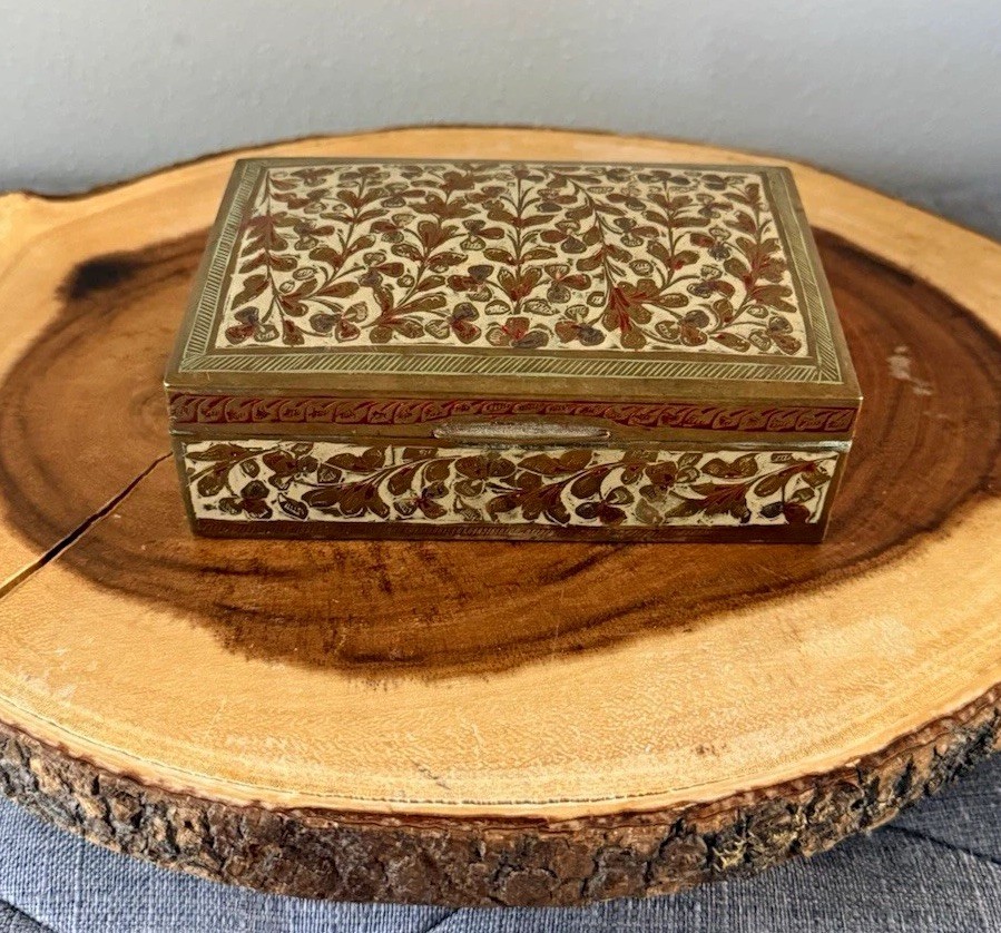 Brass Metal Rectangular Trinket Box Hinged Lid Floral Pattern Wood Interior Brass Metal Rectangular Trinket Box Hinged Lid Floral Pattern Wood Interior