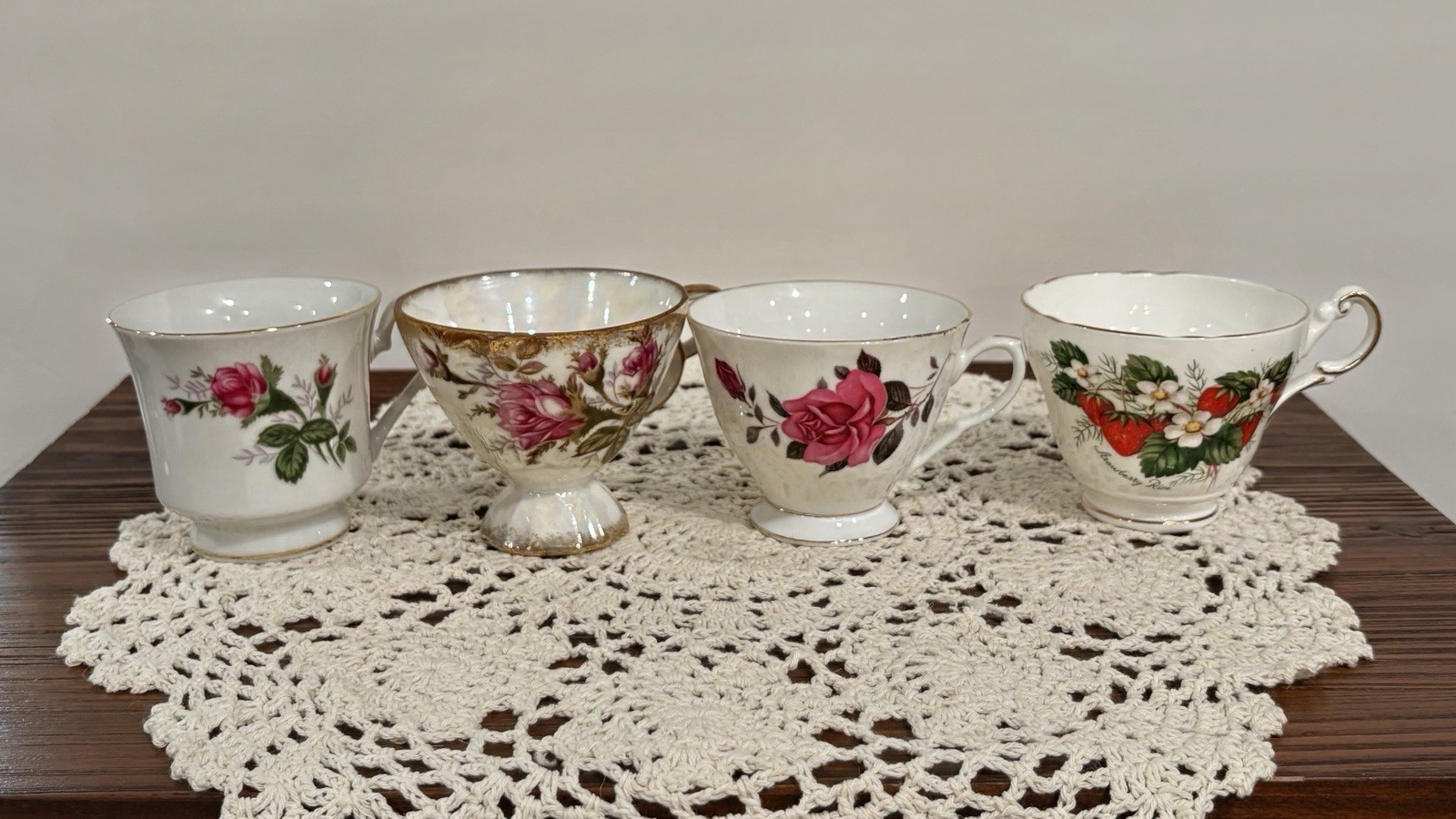 VTG Mismatched Porcelain Teacups Only Lot 4 Shabby Chic Pink Rose High Tea Party