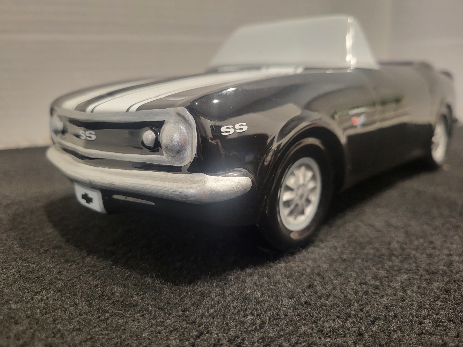 67 68 Teleflora GM Camaro SS Ceramic Planter  Vase – Perfect condition 1/18