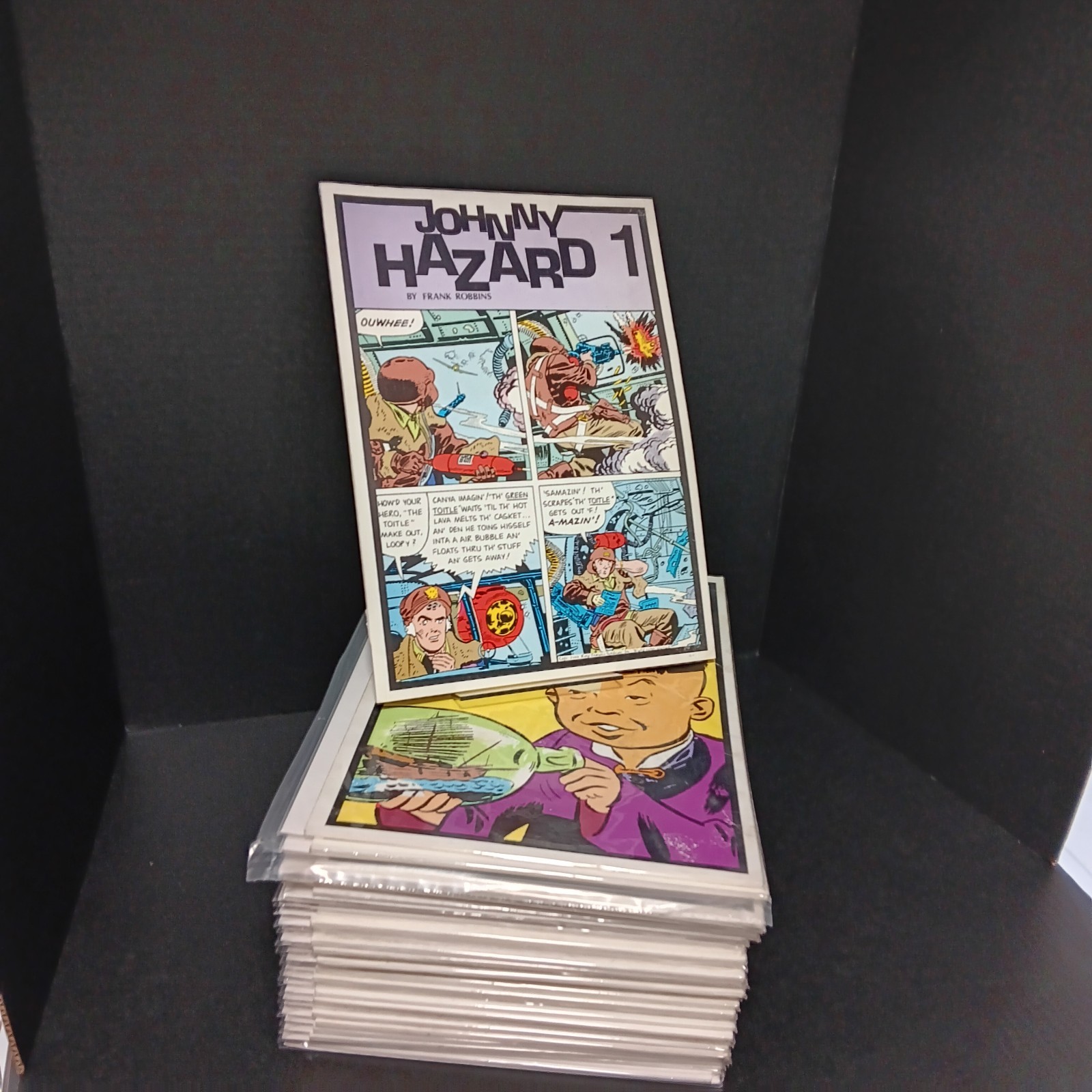 Frank Robbins - JOHNNY HAZARD SUNDAYS - Complete In 31 Color Volumes - 1944-1977
