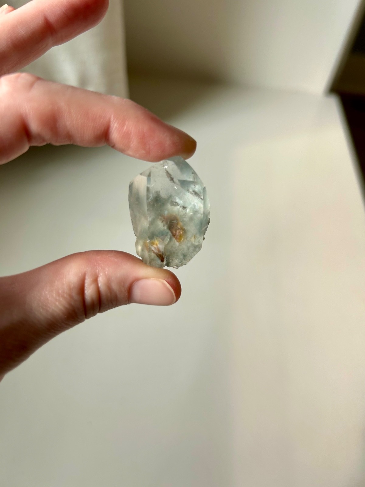 Natural Garden Quartz Lodolite Crystal Point 17g 1.25 Inches
