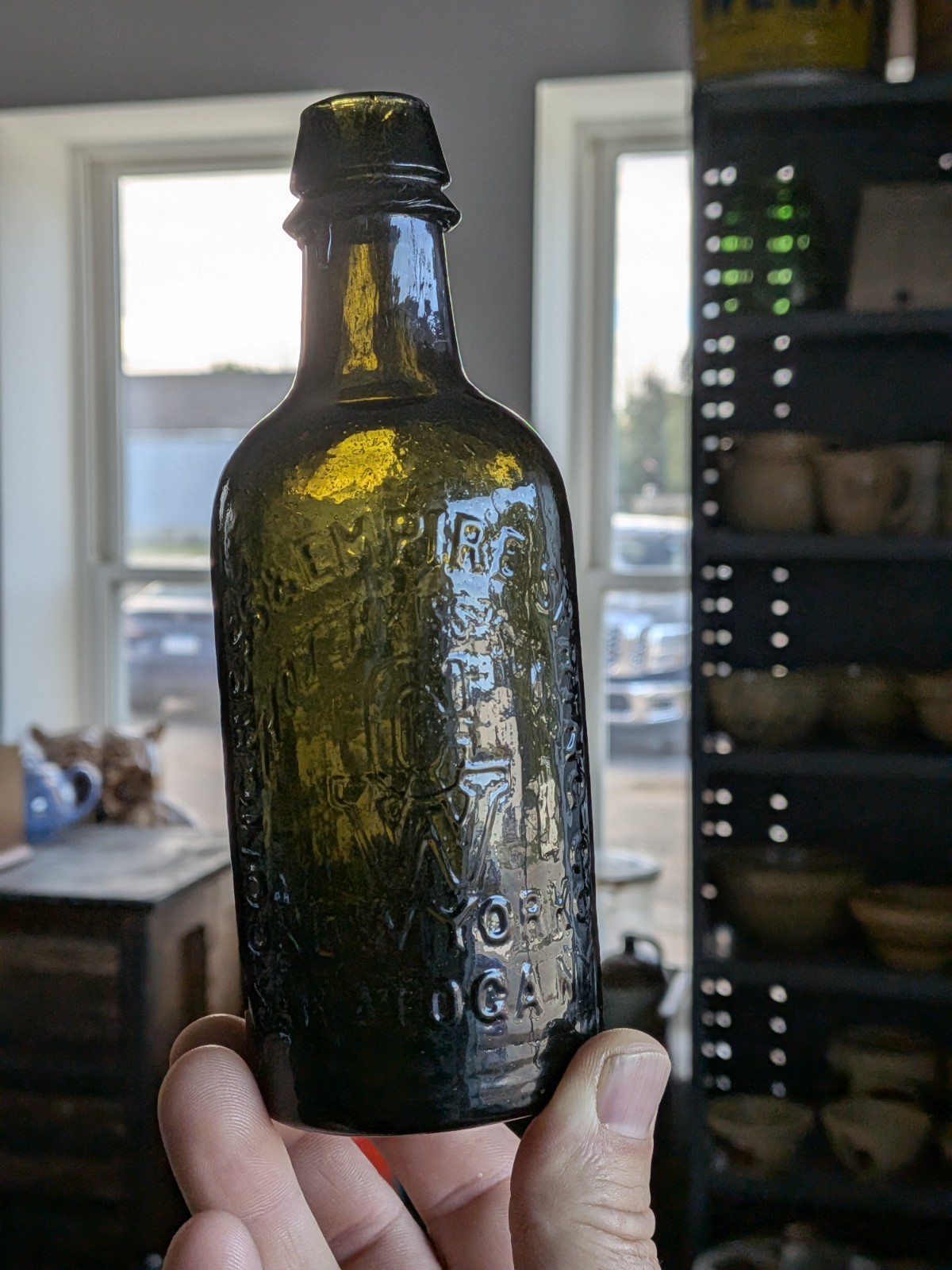Half Pint Hotchkiss Congress Empire Saratoga Springs CW New York Water Bottle